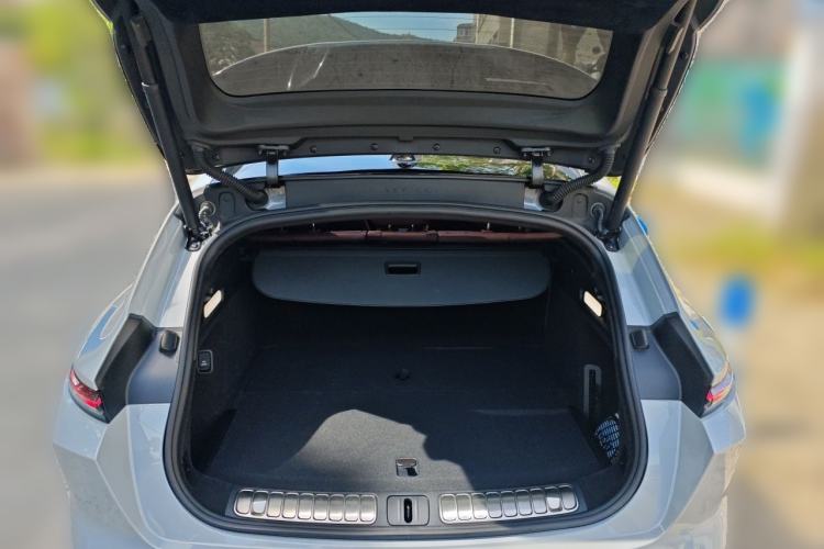 Used Nio ET5T 2023 75 kWh Touring Trunk