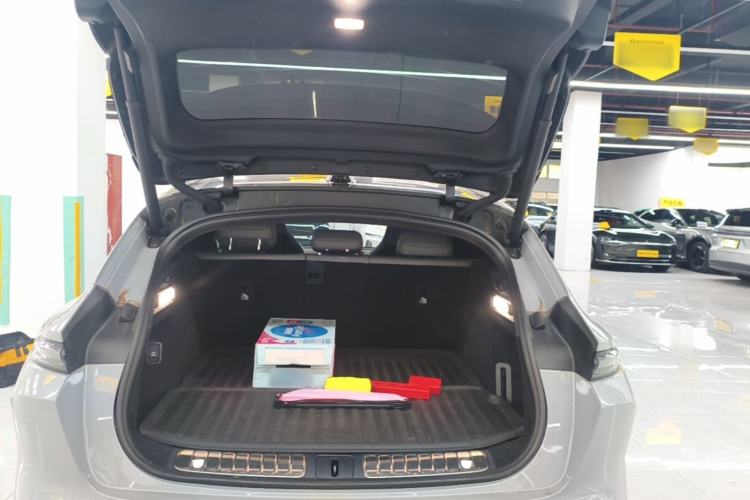 Used Nio ET5T 2023 75 kWh Touring Trunk