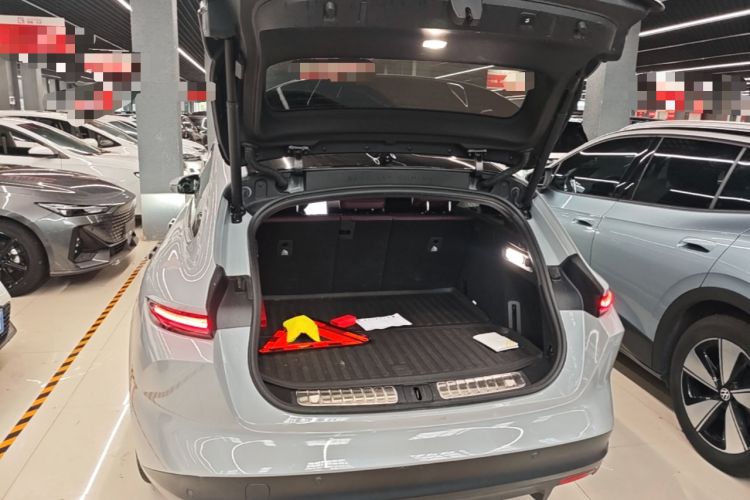 Used Nio ET5T 2023 75 kWh Touring Trunk