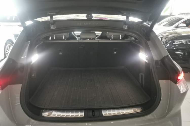 Used Nio ET5T 2023 75 kWh Touring Trunk