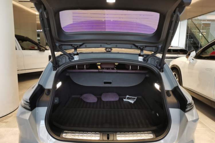 Used Nio ET5T 2023 75 kWh Touring Trunk