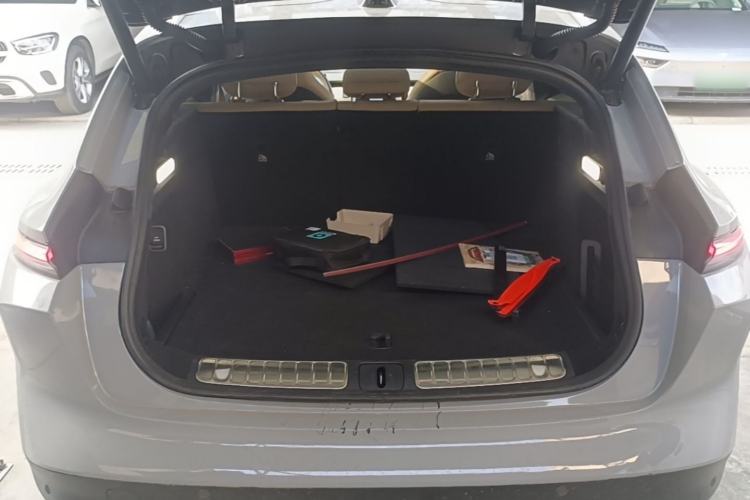 Used Nio ET5T 2023 75 kWh Touring Trunk
