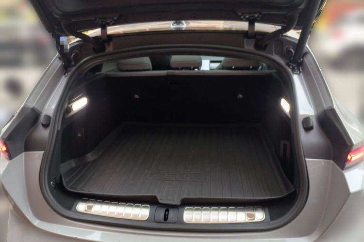 Used Nio ET5T 2023 75 kWh Touring Trunk