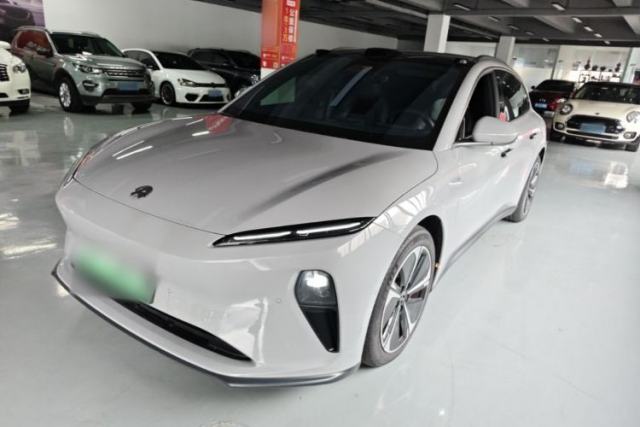 Used Nio ET5T 2023 75 kWh Touring