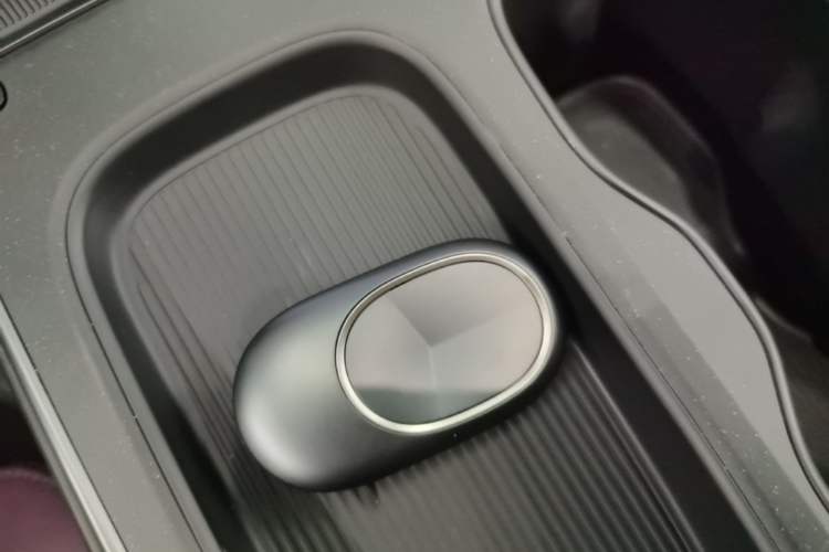 Used Nio ET5T 2023 75 kWh Touring Vehicle Key