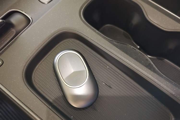 Used Nio ET5T 2023 75 kWh Touring Vehicle Key