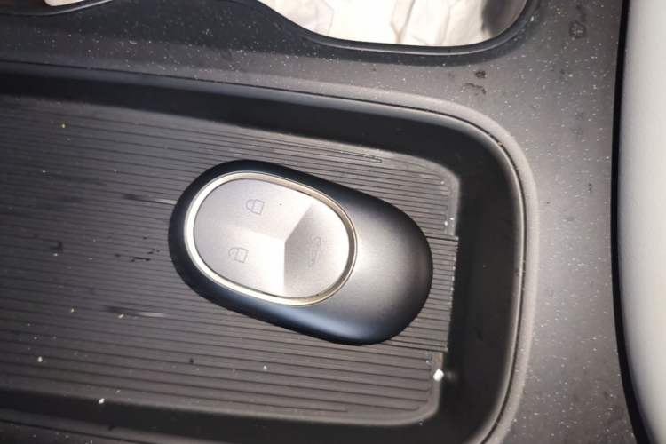 Used Nio ET5T 2023 75 kWh Touring Vehicle Key