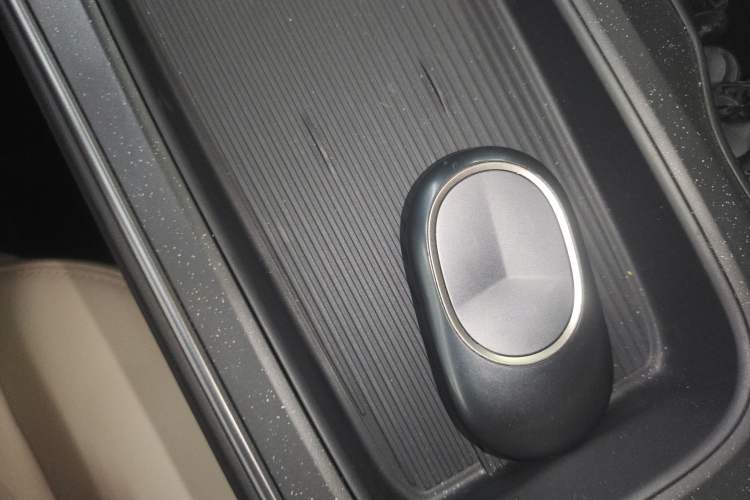 Used Nio ET5T 2023 75 kWh Touring Vehicle Key