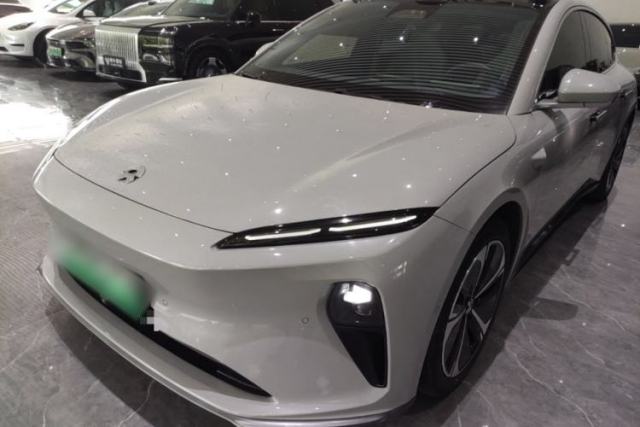 Used Nio ET5T 2023 75 kWh Touring