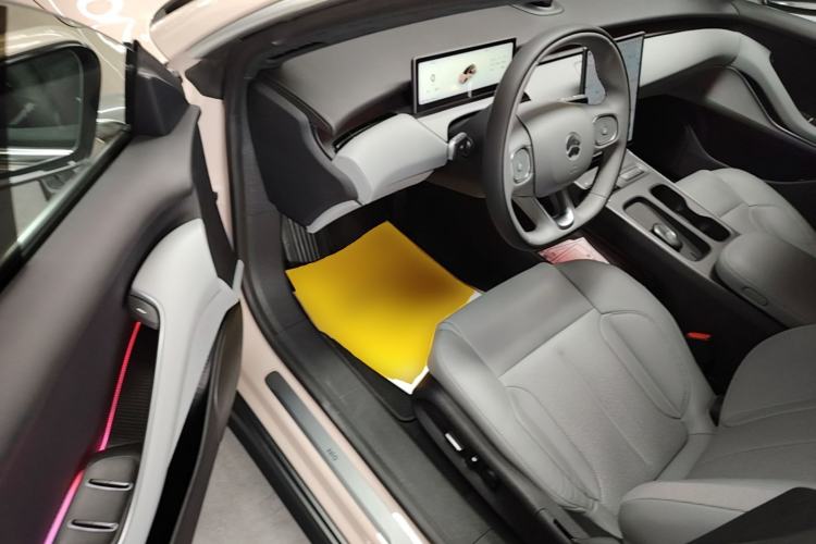 Used Nio ET5T 2023 75 kWh Touring Driver Seat