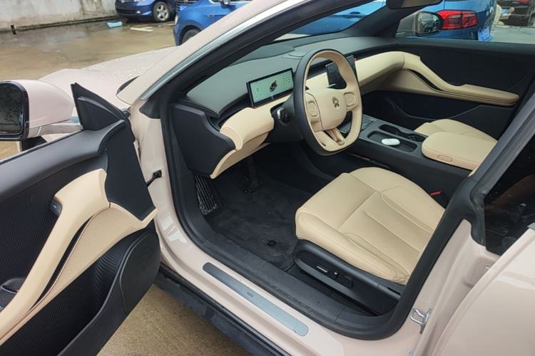 Used Nio ET5T 2023 75 kWh Touring Driver Seat
