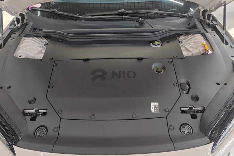 Used Nio ET5T 2023 75 kWh Touring Engine Bay