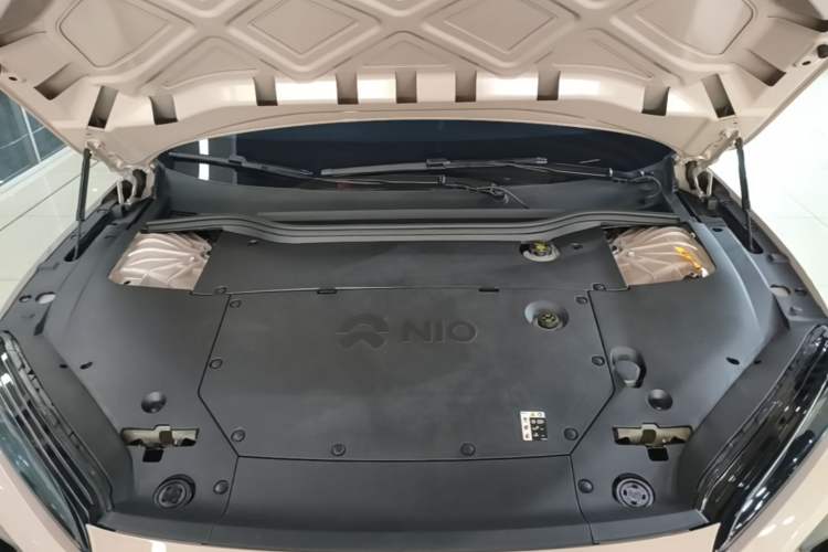 Used Nio ET5T 2023 75 kWh Touring Engine Bay