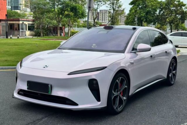 Used Nio ET5T 2023 75 kWh Touring