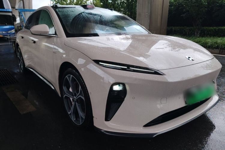 Used Nio ET5T 2023 75 kWh Touring Front Right 45 Deg