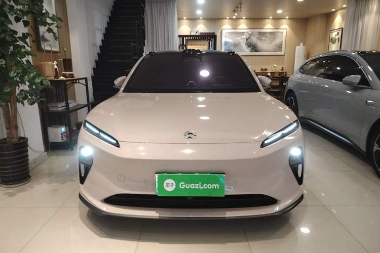 Used Nio ET5T 2023 75 kWh Touring Front