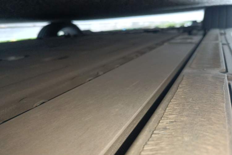 Used Nio ET5T 2023 75 kWh Touring Chassis Front Left