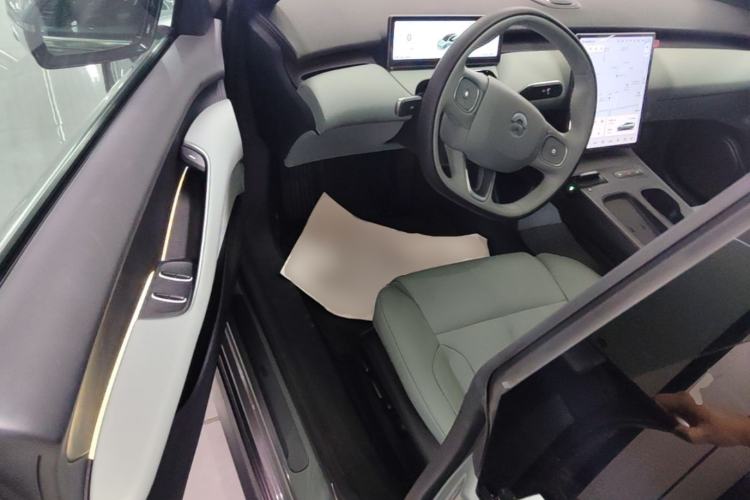Used Nio ET5T 2023 75 kWh Touring Driver Seat