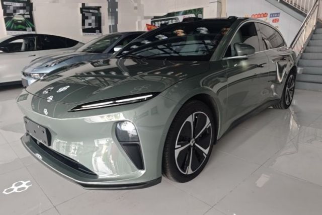 Used Nio ET5T 2023 75 kWh Touring
