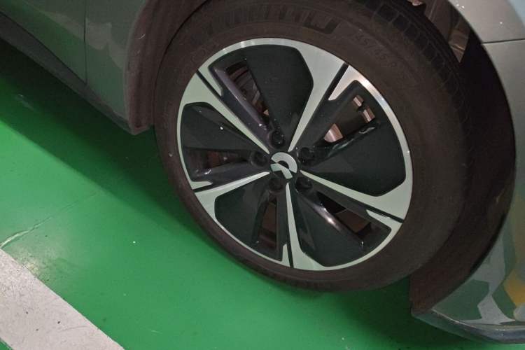 Used Nio ET5T 2023 75 kWh Touring Exterior 1