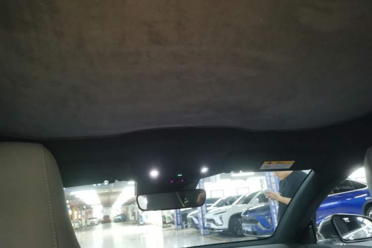 Used Nio ET5T 2023 75 kWh Touring Headliner