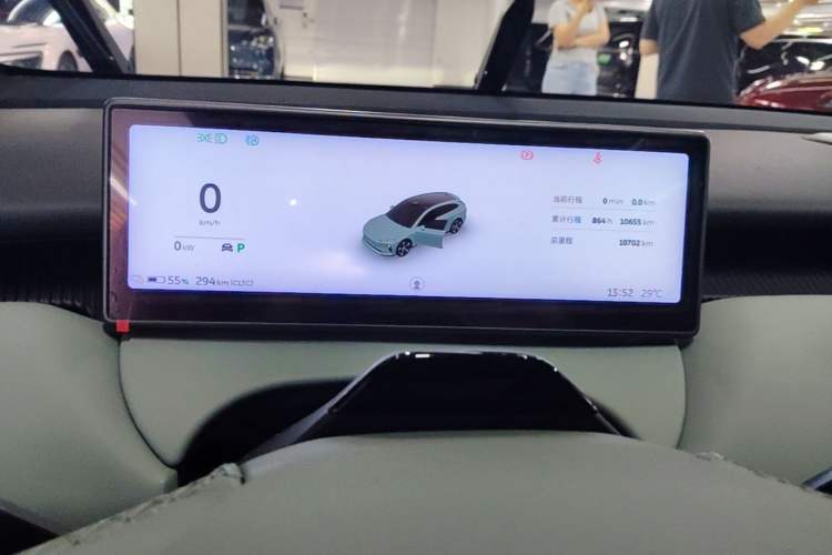 Used Nio ET5T 2023 75 kWh Touring Instrument Cluster
