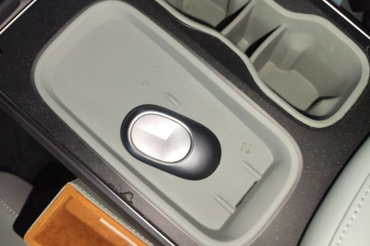 Used Nio ET5T 2023 75 kWh Touring Interior 1