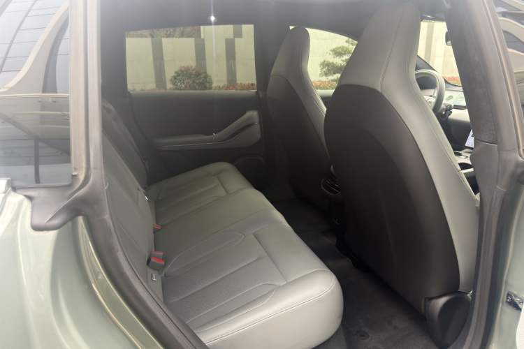 Used Nio ET5T 2023 75 kWh Touring Interior 2