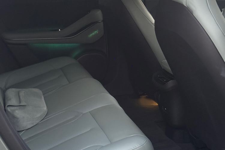 Used Nio ET5T 2023 75 kWh Touring Interior 3