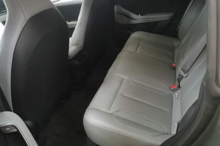 Used Nio ET5T 2023 75 kWh Touring Interior 4