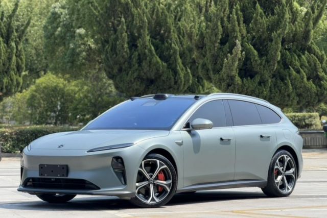 Used Nio ET5T 2023 75 kWh Touring