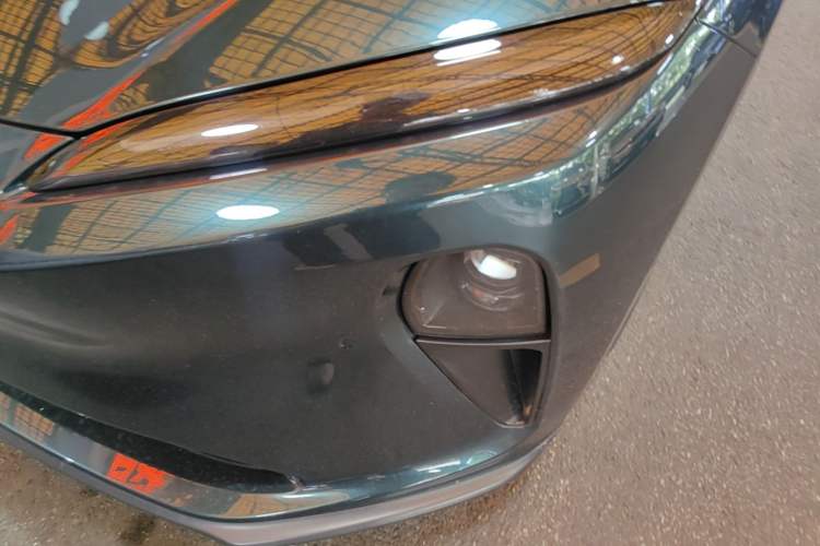 Used Nio ET5T 2023 75 kWh Touring Left Front Headlight