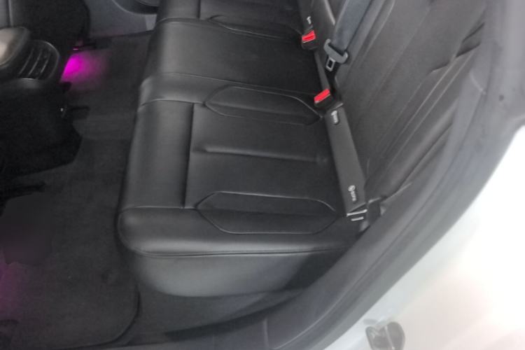 Used Nio ET5T 2023 75 kWh Touring Left Rear Seat