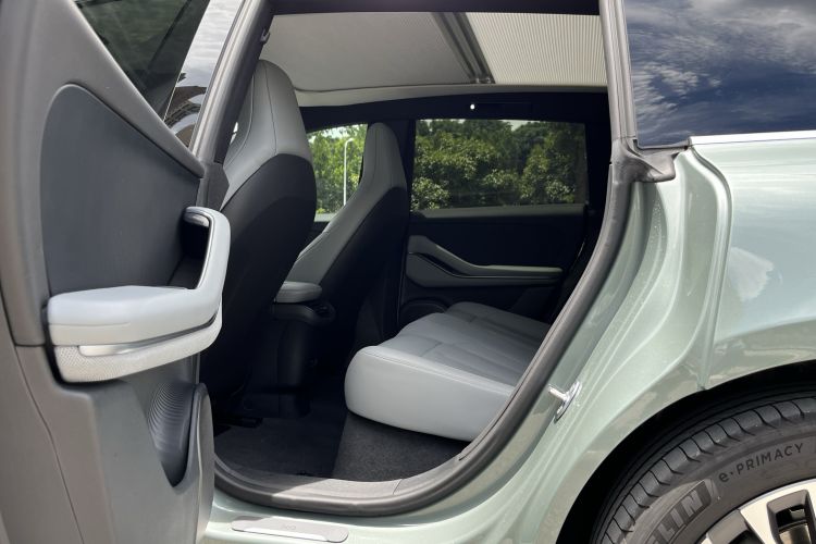 Used Nio ET5T 2023 75 kWh Touring Left Rear Seat