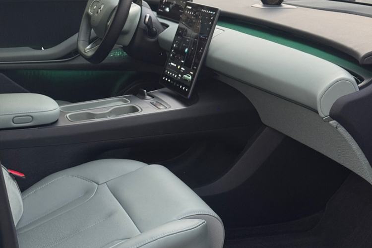 Used Nio ET5T 2023 75 kWh Touring Right Front Seat