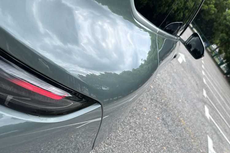 Used Nio ET5T 2023 75 kWh Touring Right Rear Taillight