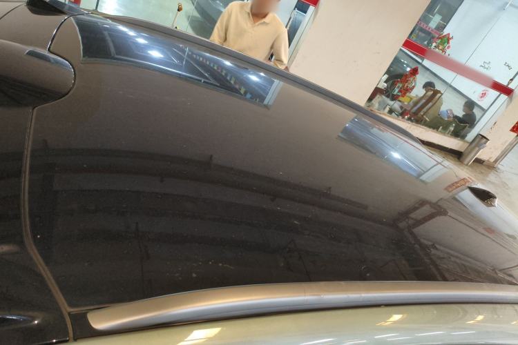 Used Nio ET5T 2023 75 kWh Touring Roof