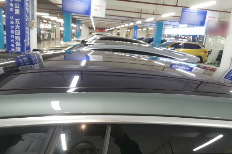 Used Nio ET5T 2023 75 kWh Touring Roof