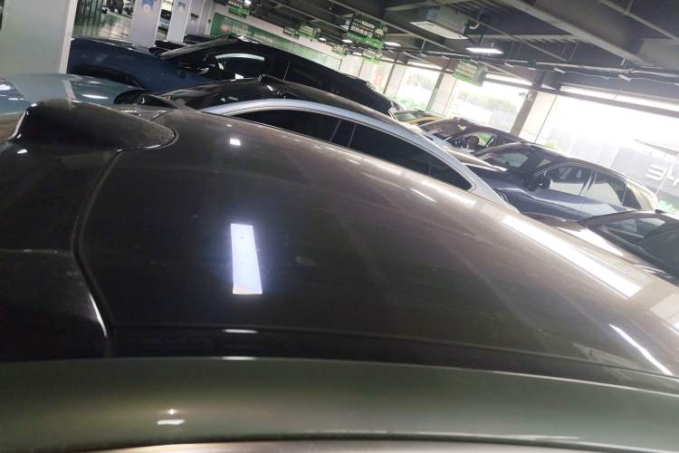 Used Nio ET5T 2023 75 kWh Touring Roof