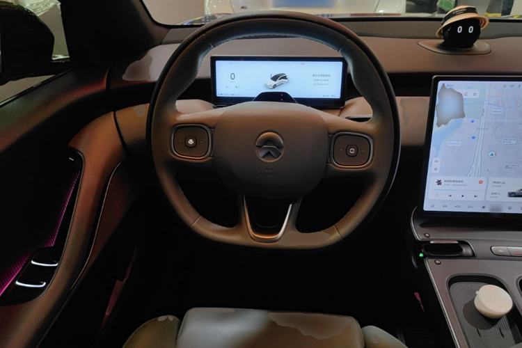 Used Nio ET5T 2023 75 kWh Touring Steering Wheel