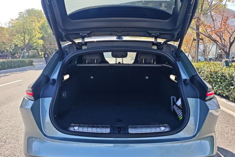 Used Nio ET5T 2023 75 kWh Touring Trunk