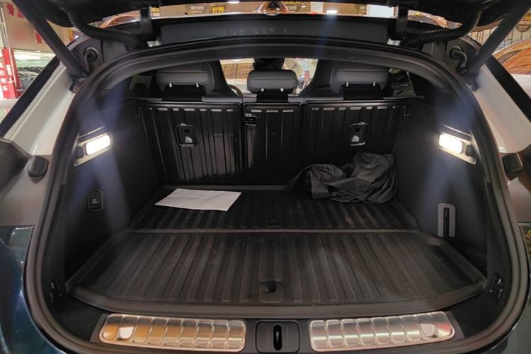 Used Nio ET5T 2023 75 kWh Touring Trunk