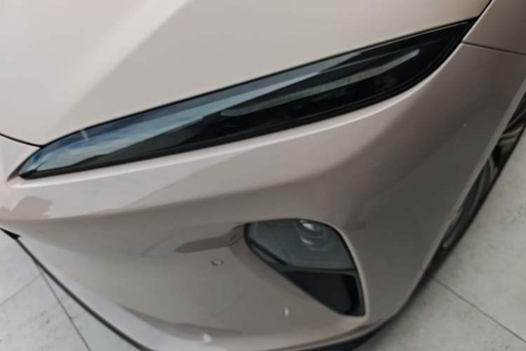 Used Nio ET5T 2023 100kWh Touring Left Front Headlight