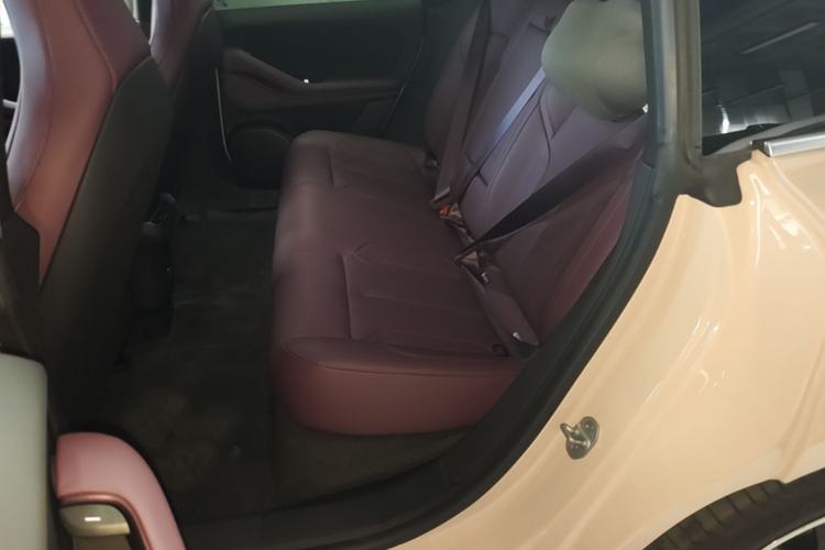 Used Nio ET5T 2023 75 kWh Touring Left Rear Seat