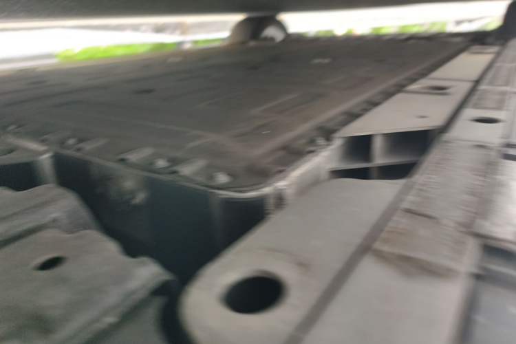 Used Nio ET5T 2023 75 kWh Touring Chassis Rear Left
