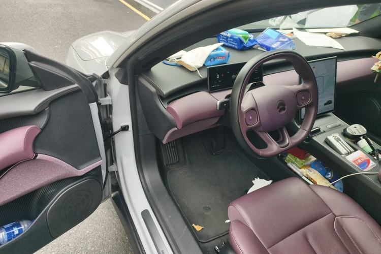 Used Nio ET5T 2023 75 kWh Touring Driver Seat