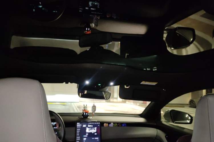 Used Nio ET5T 2023 75 kWh Touring Headliner