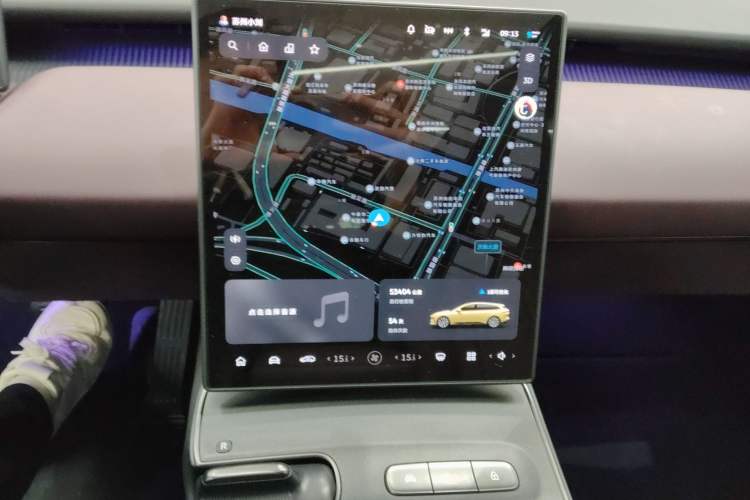Used Nio ET5T 2023 75 kWh Touring Audio And AC Panel