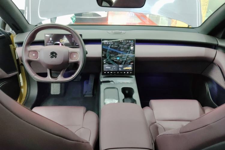 Used Nio ET5T 2023 75 kWh Touring Center Console
