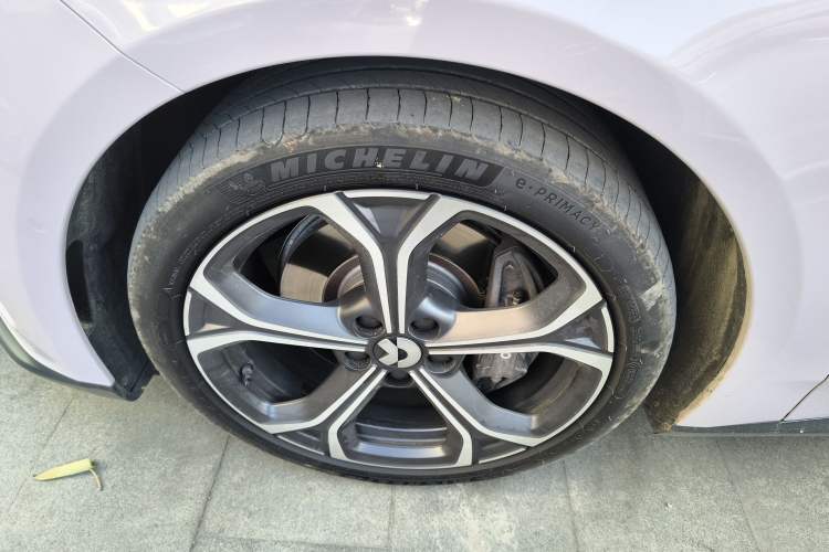 Used Nio ET5T 2023 75 kWh Touring Exterior 7
